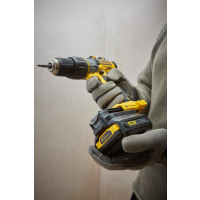 ADAPTER DO AKUMULATORÓW V20