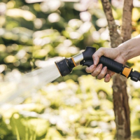 PISTOLET ZRASZAJĄCY 3-FUNKCYJNY FRONT CONTROL