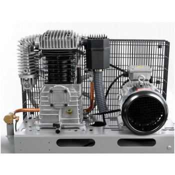 KOMPRESOR TŁOKOWY HK 700-150 PRO