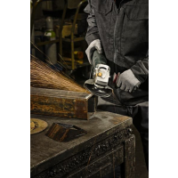 KRĄŻEK FIBROWY CS561 GRANULACJA 80 180MM 11064