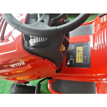 TRAKTOR OGRODOWY SMART RE 125 7,1KW