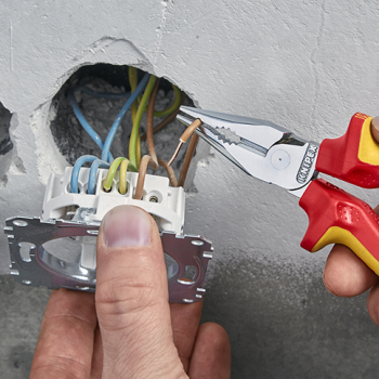 SZCZYPCE UNIWERSALNE Z OSTRO ZAKOŃCZONYMI SZCZĘKAMI PCV145MM